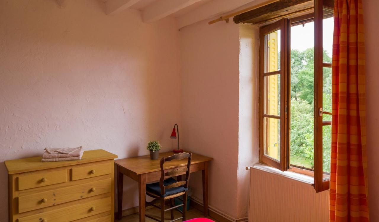 Les Soleils Bed & Breakfast Mérinchal Dış mekan fotoğraf