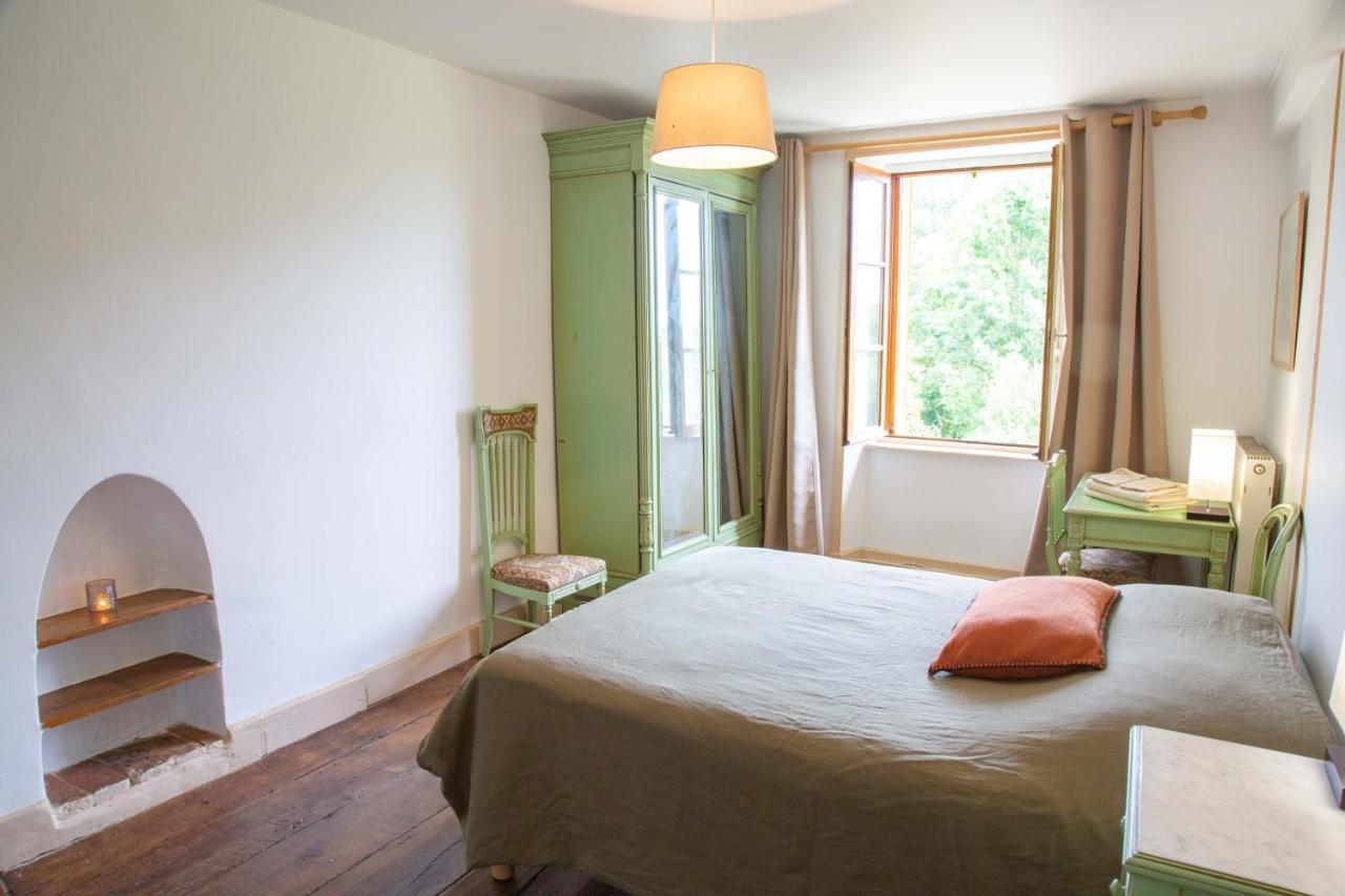 Les Soleils Bed & Breakfast Mérinchal Dış mekan fotoğraf