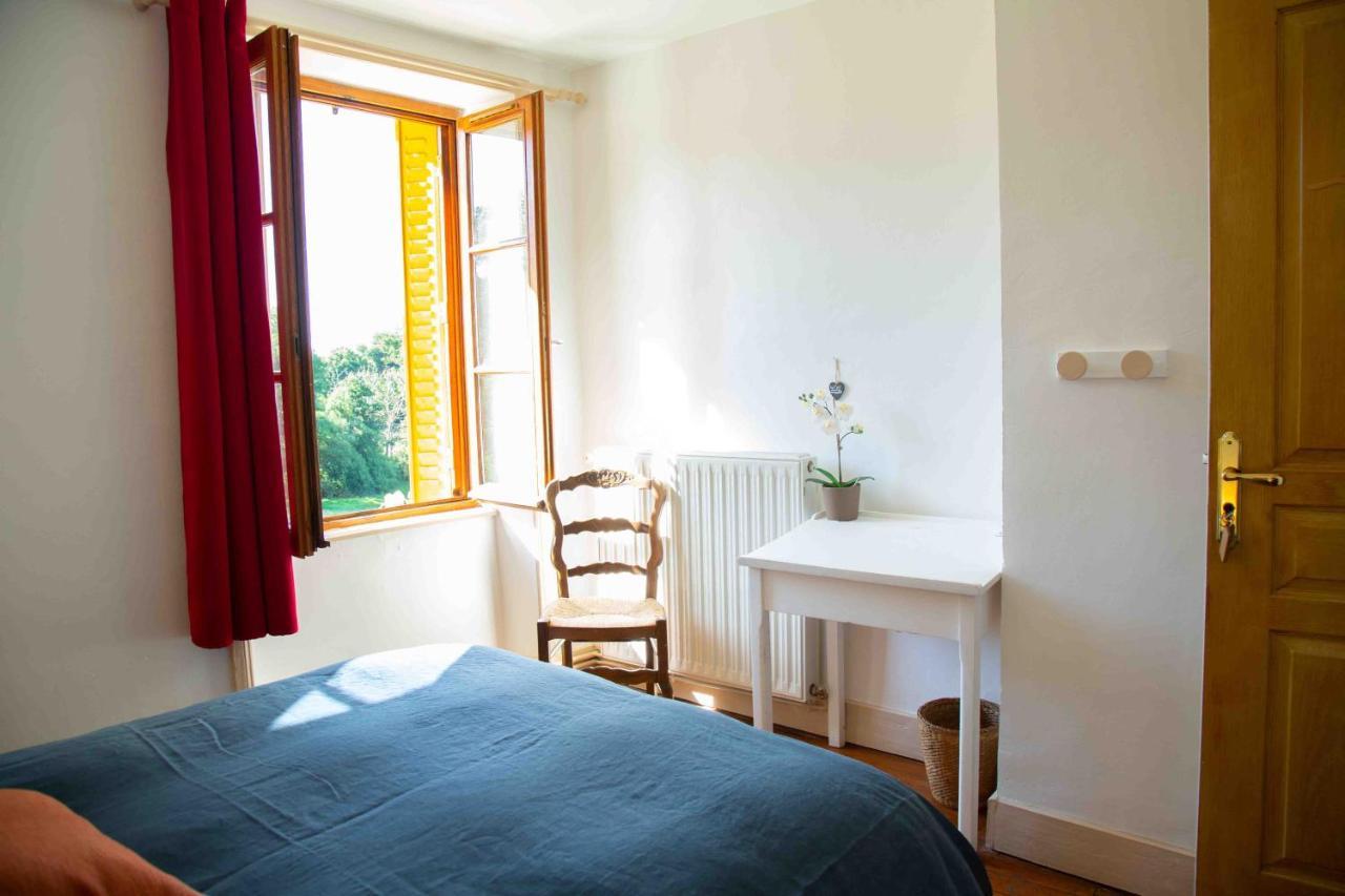 Les Soleils Bed & Breakfast Mérinchal Dış mekan fotoğraf